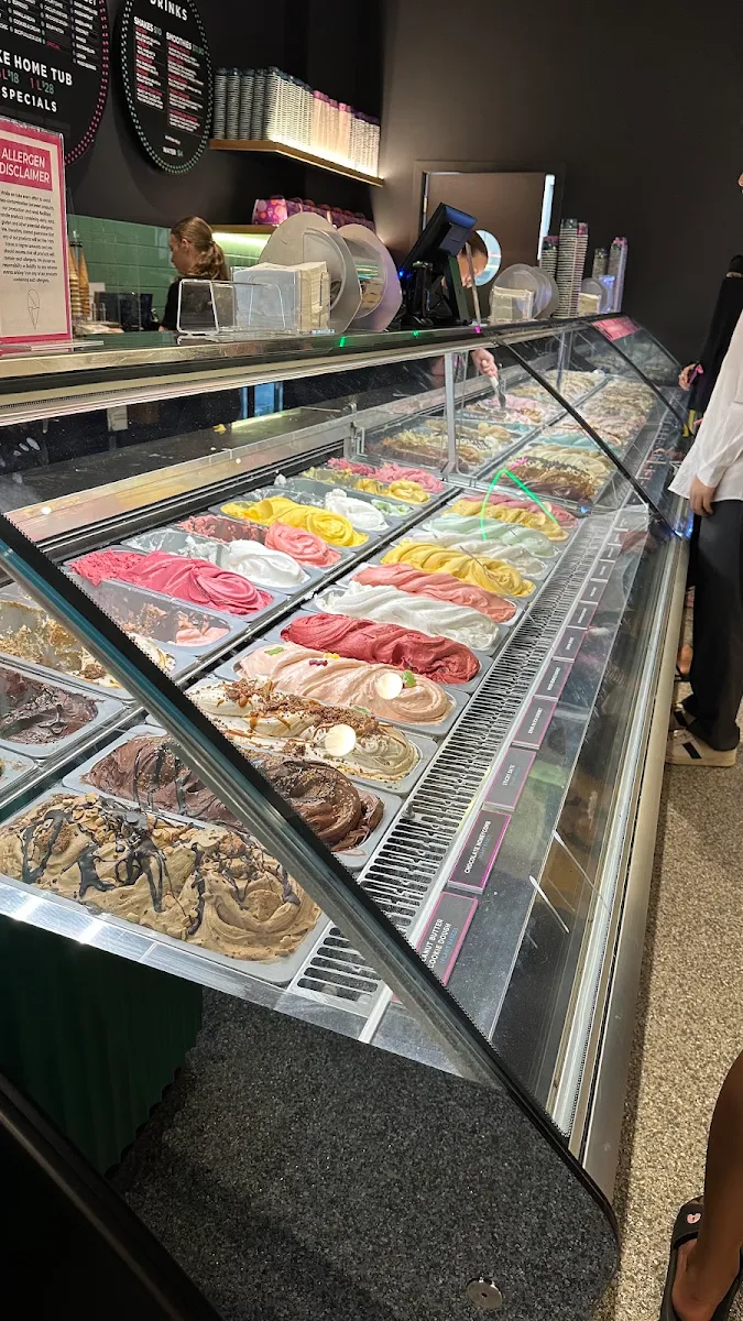 Vibe, Augustus Gelatery + Acai Berwick