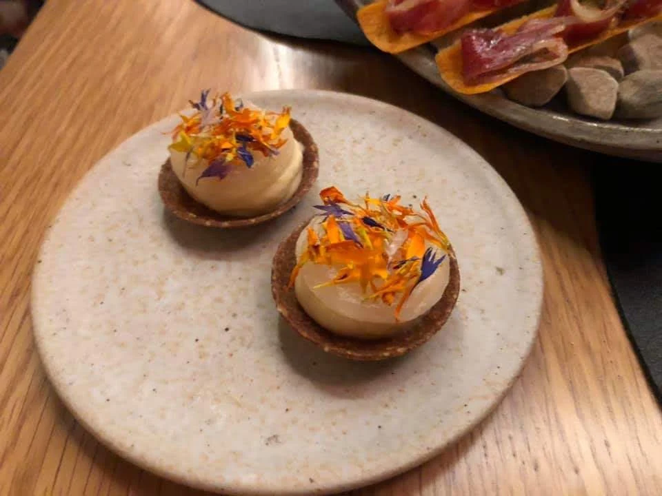 Food & drink, Amaru