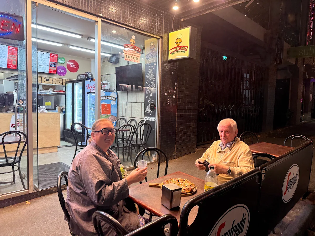 Vibe, Smokin Joes Pizza & Grill Richmond