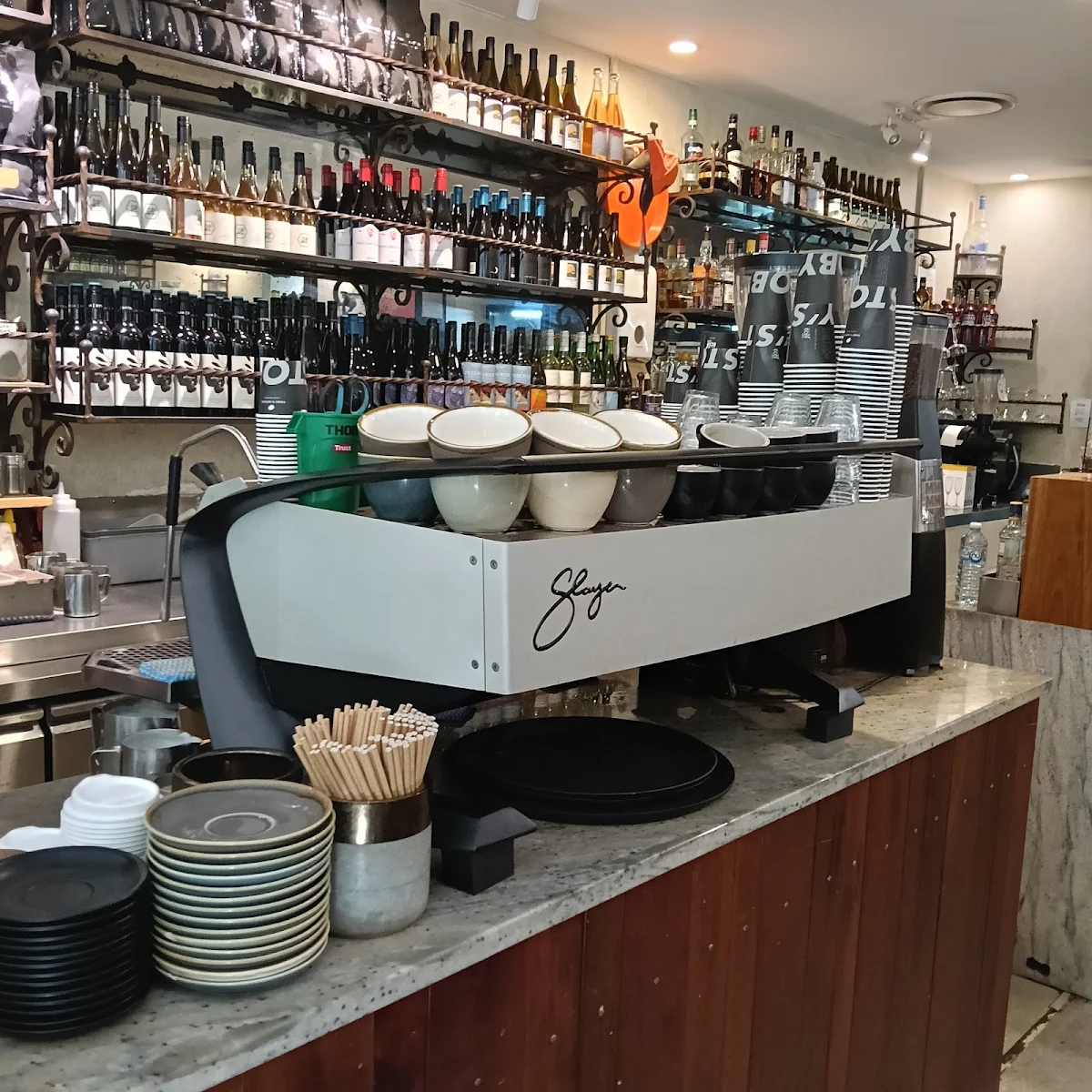 Vibe, Noosa Social Espresso & Wine Bar