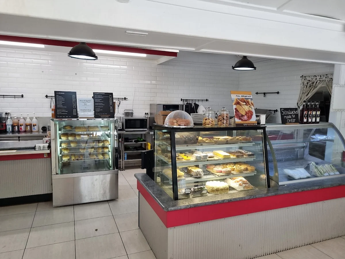 Vibe, CJ's Pastries
