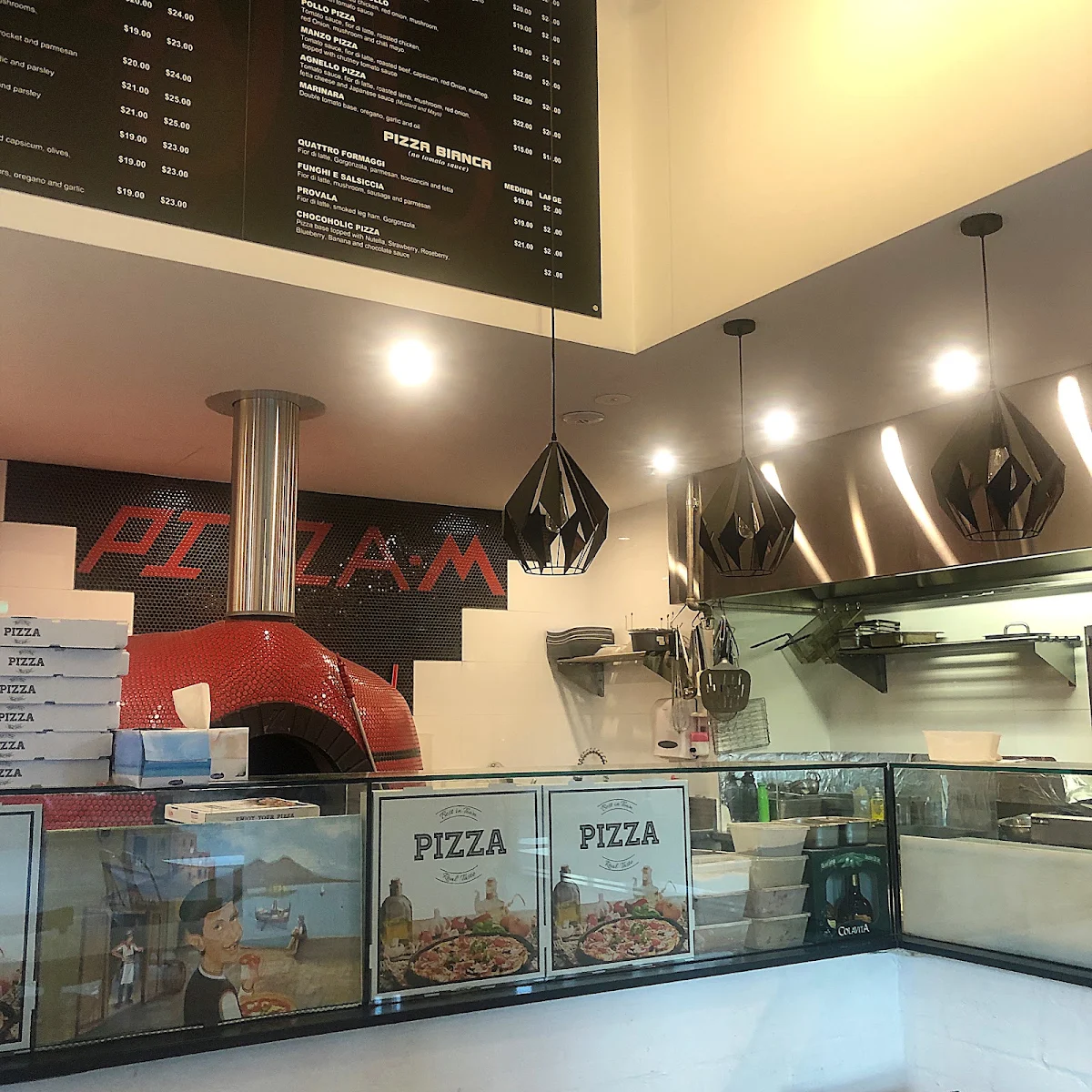 Menu, Pizza M