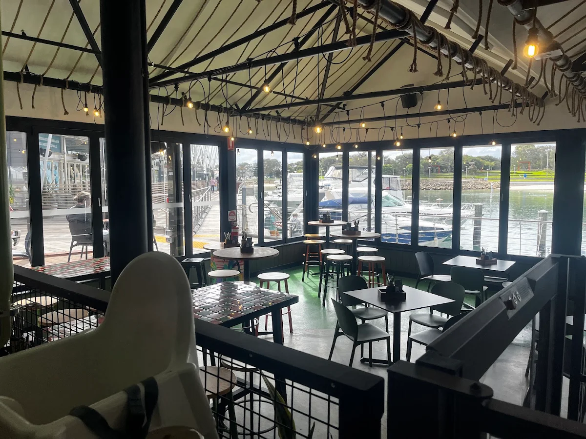 Vibe, Phat Brew Club Hillarys