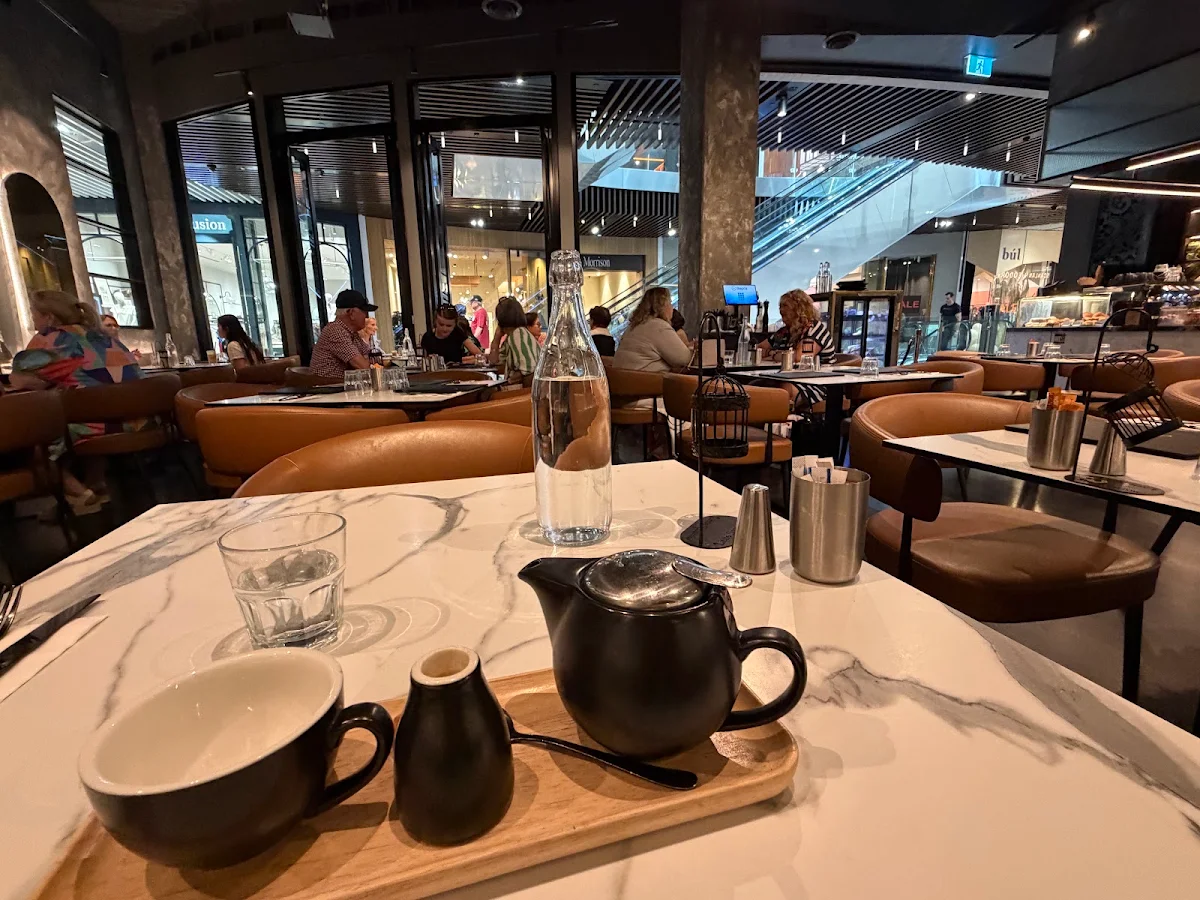 Vibe, Little Sparrow Melbourne Central