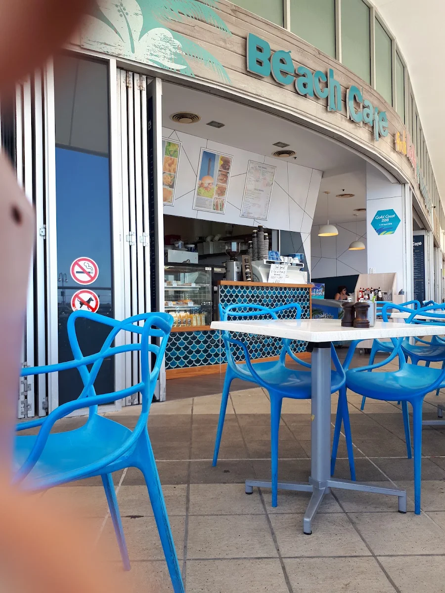 Vibe, Beach Cafe