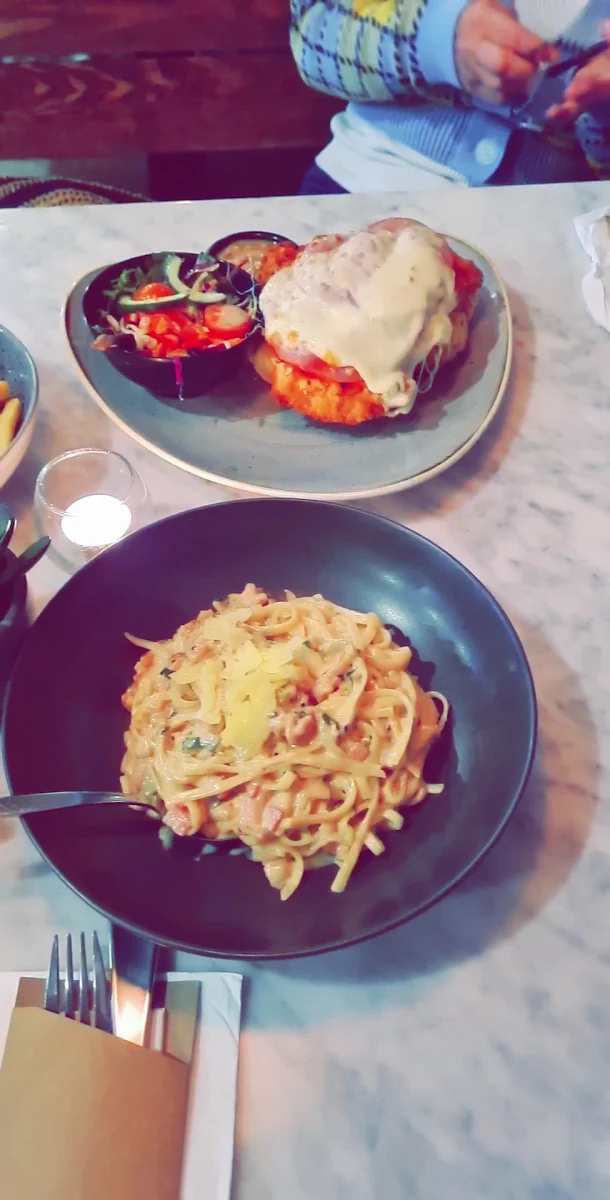 Food & drink, Sydney Junction Hotel
