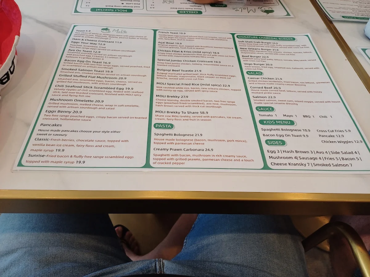 Menu, Moli Patisserie & Cafe