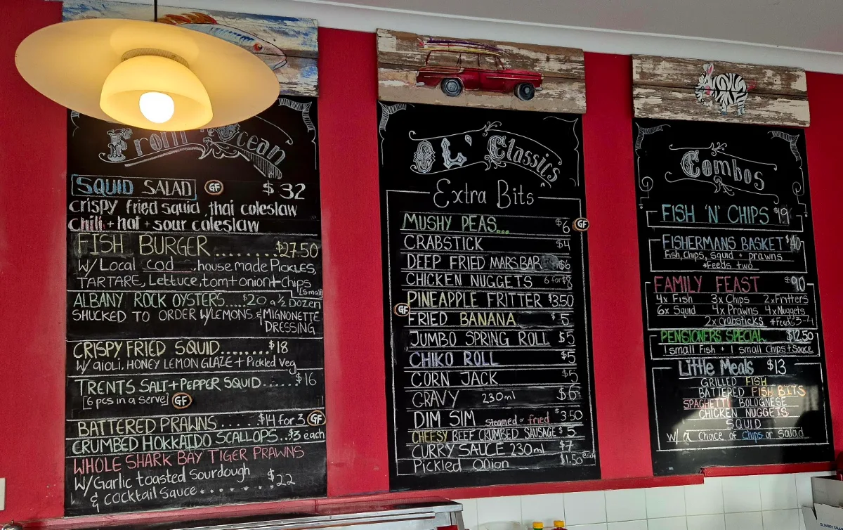 Menu, Ocean & Paddock