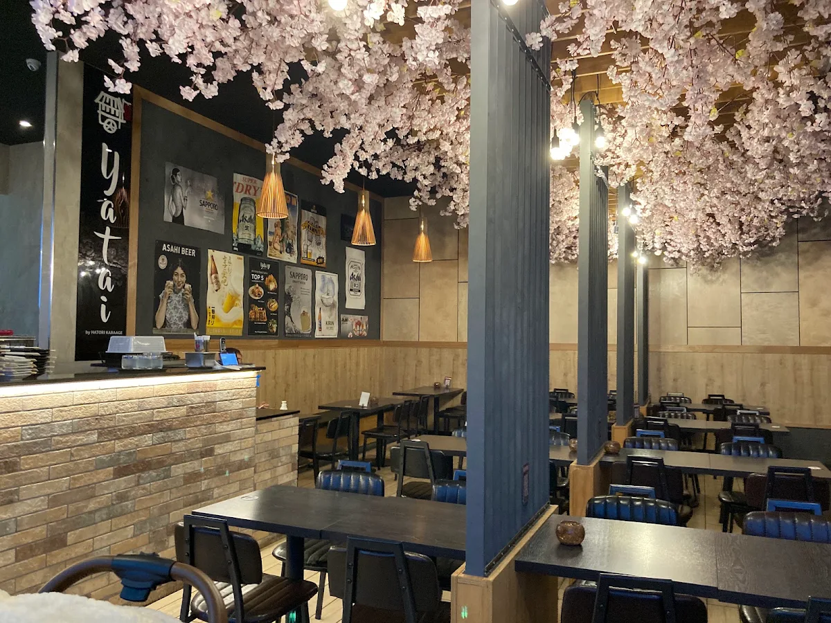 Vibe, Yatai by Hatori Karaage Hope Island
