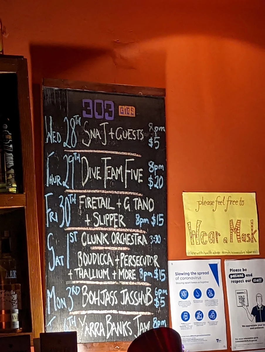 Menu, Bar 303