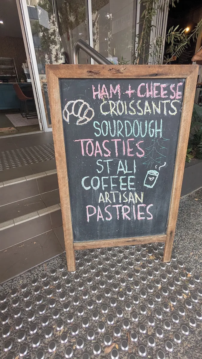 Menu, Danny's Bread