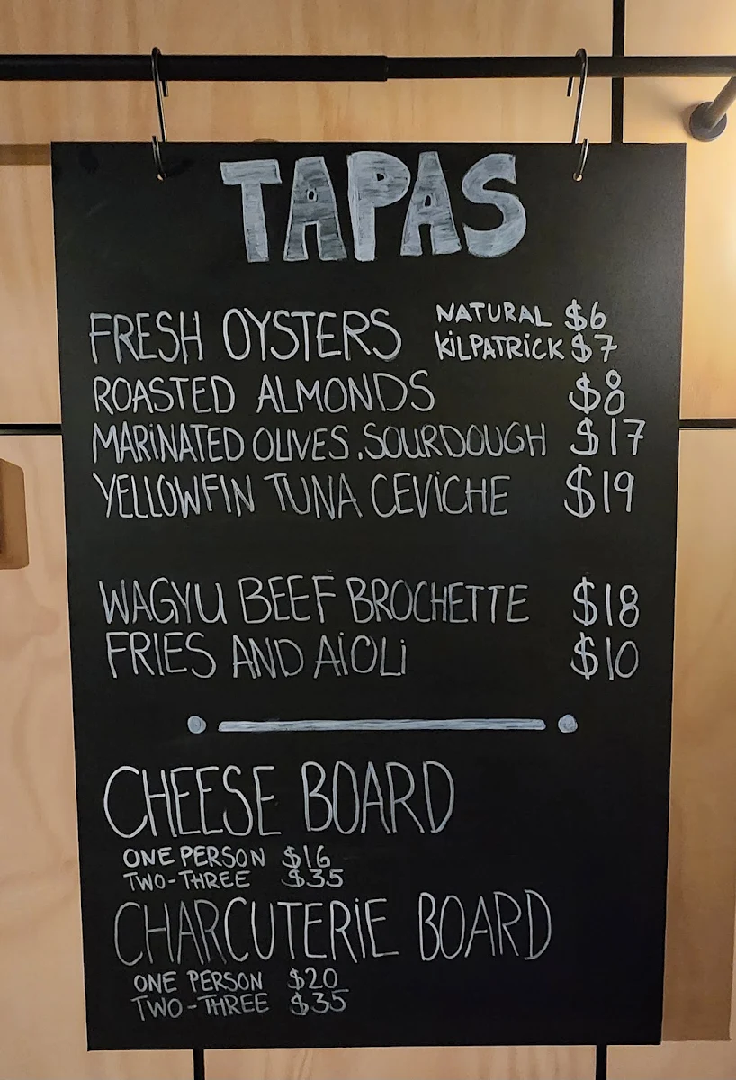 Menu, Arte. by Crystalbrook