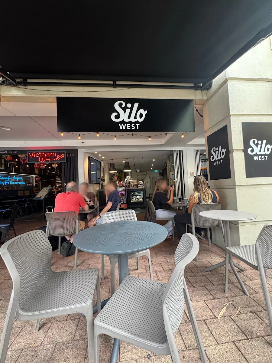 Vibe, Silo West