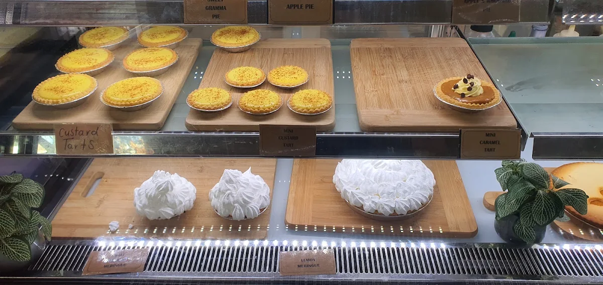 Food & drink, Fredo Pies