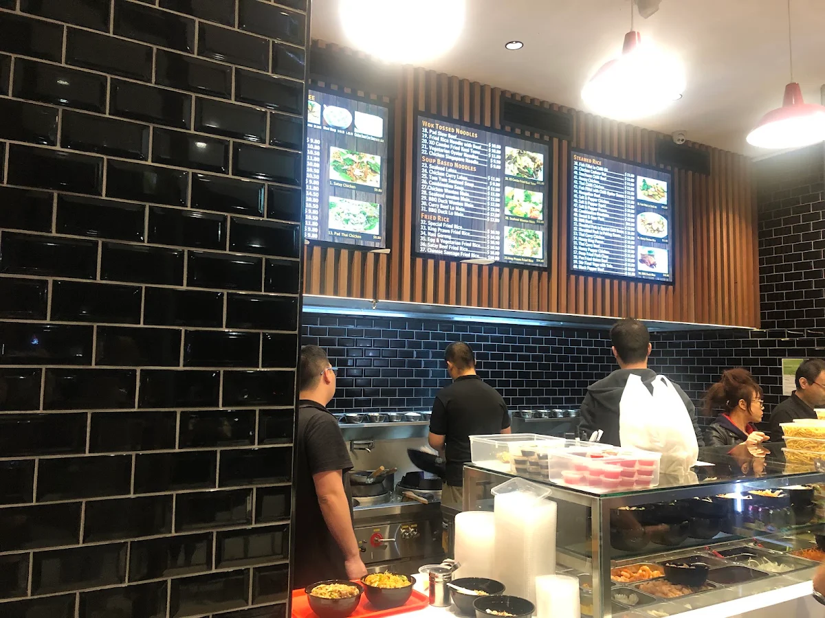 Vibe, Noodle Paradise - Eastern Creek Quarter