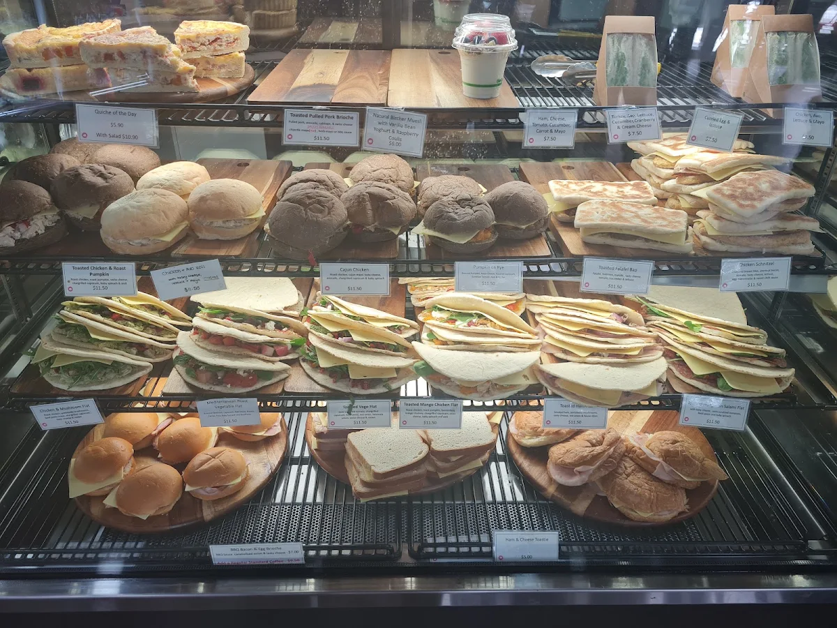 Vibe, Hyde Park Bakery