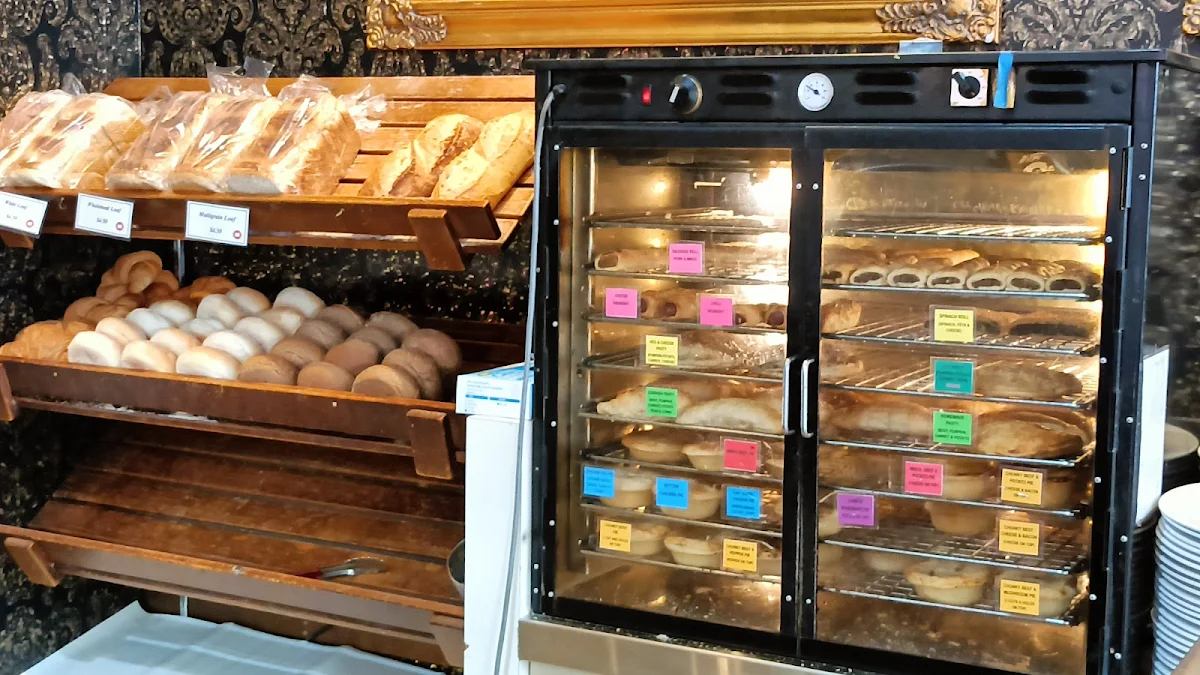 Vibe, Hyde Park Bakery