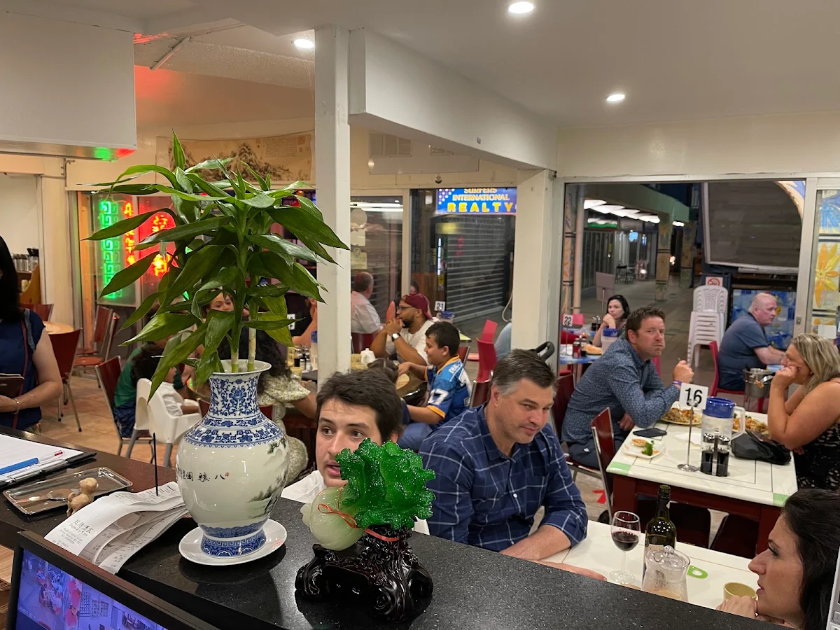 Vibe, Dragon Asia Bistro