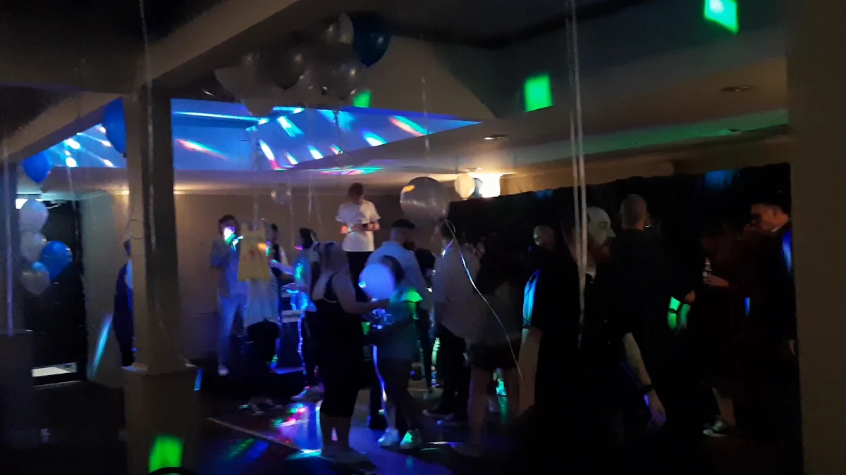 Vibe, Stamford Inn
