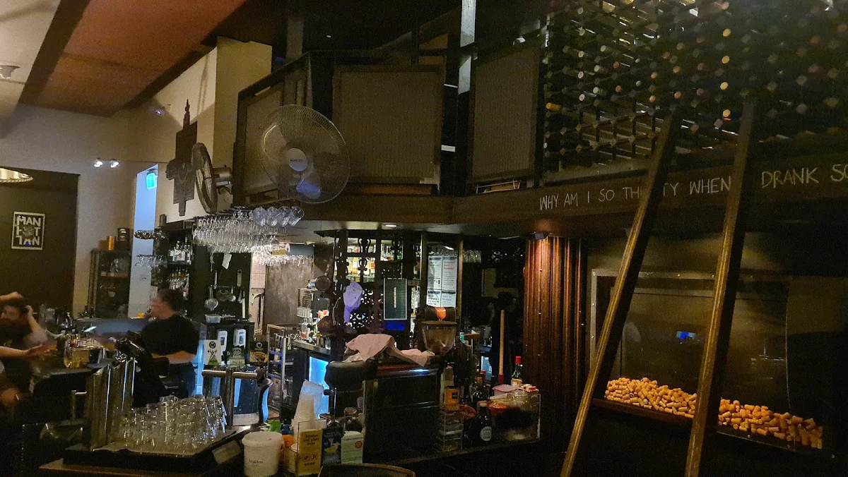 Vibe, St LuJa | Cocktail Bar with an Irish accent