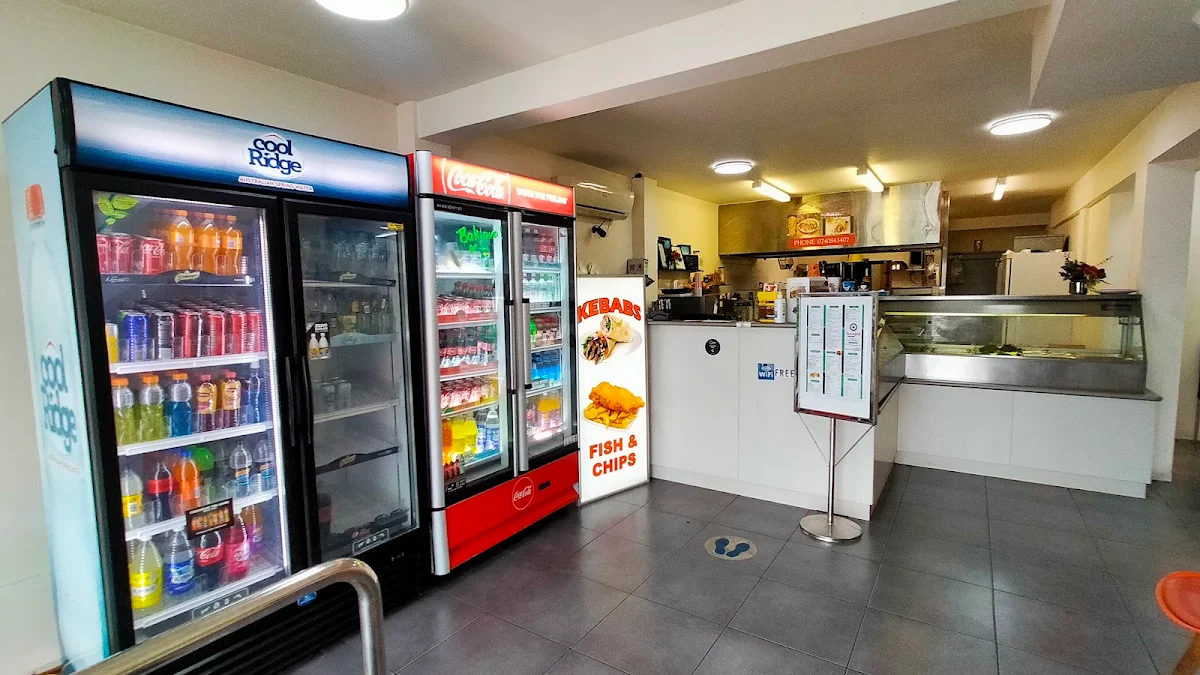 Vibe, innisfail food station-