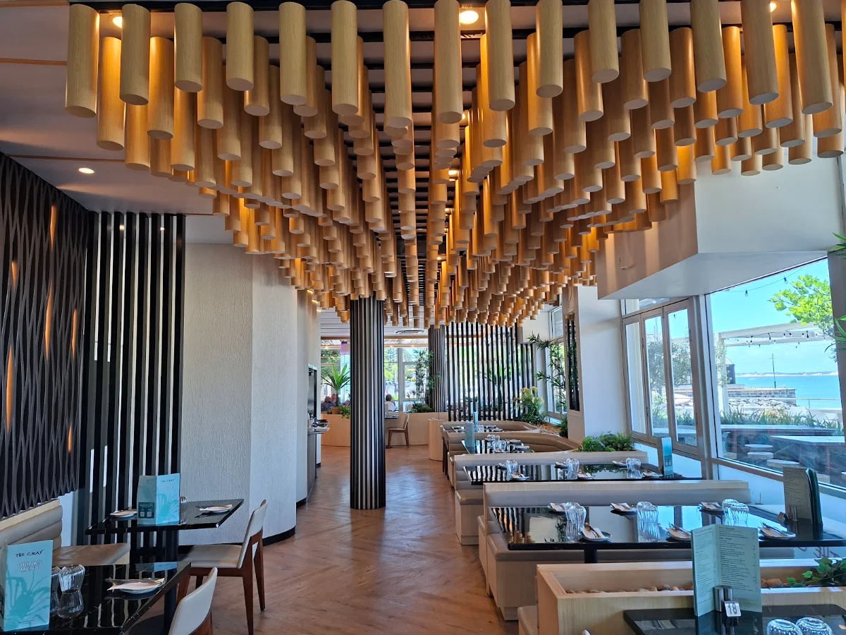 Vibe, The Cray Seafood & Grill Bunbury