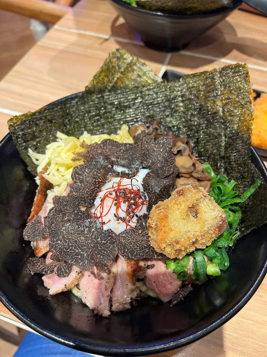 Food & drink, IIKO Mazesoba