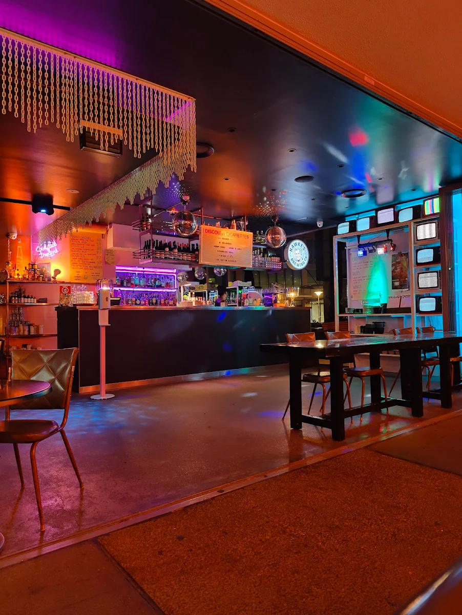 Vibe, MoneyPenny