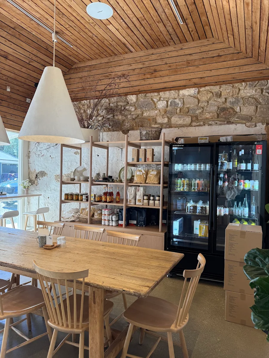 Vibe, Fourth Hill Providore
