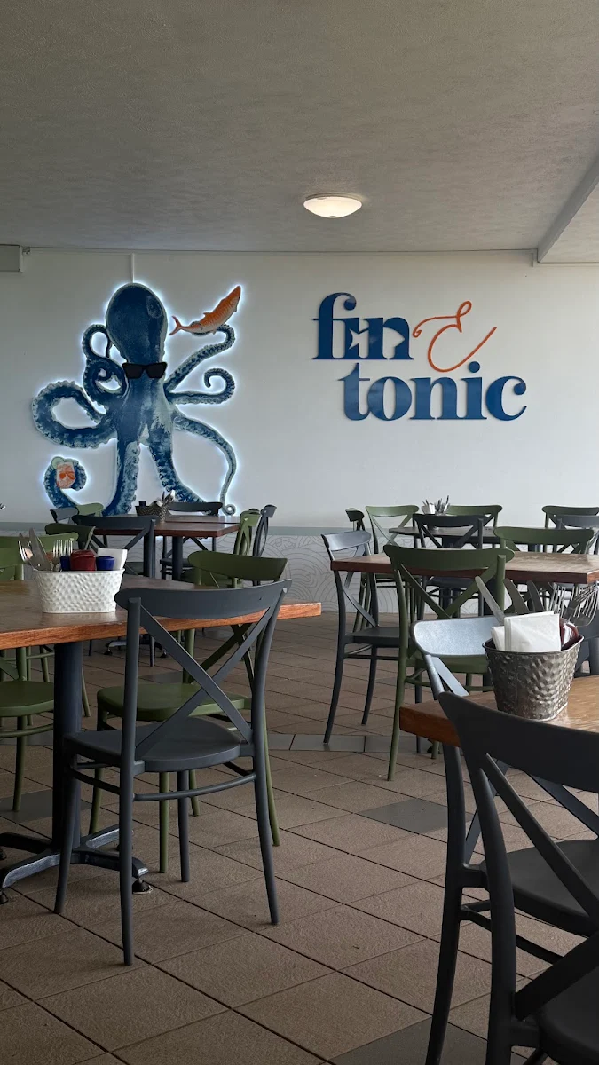 Vibe, Fin & Tonic NT