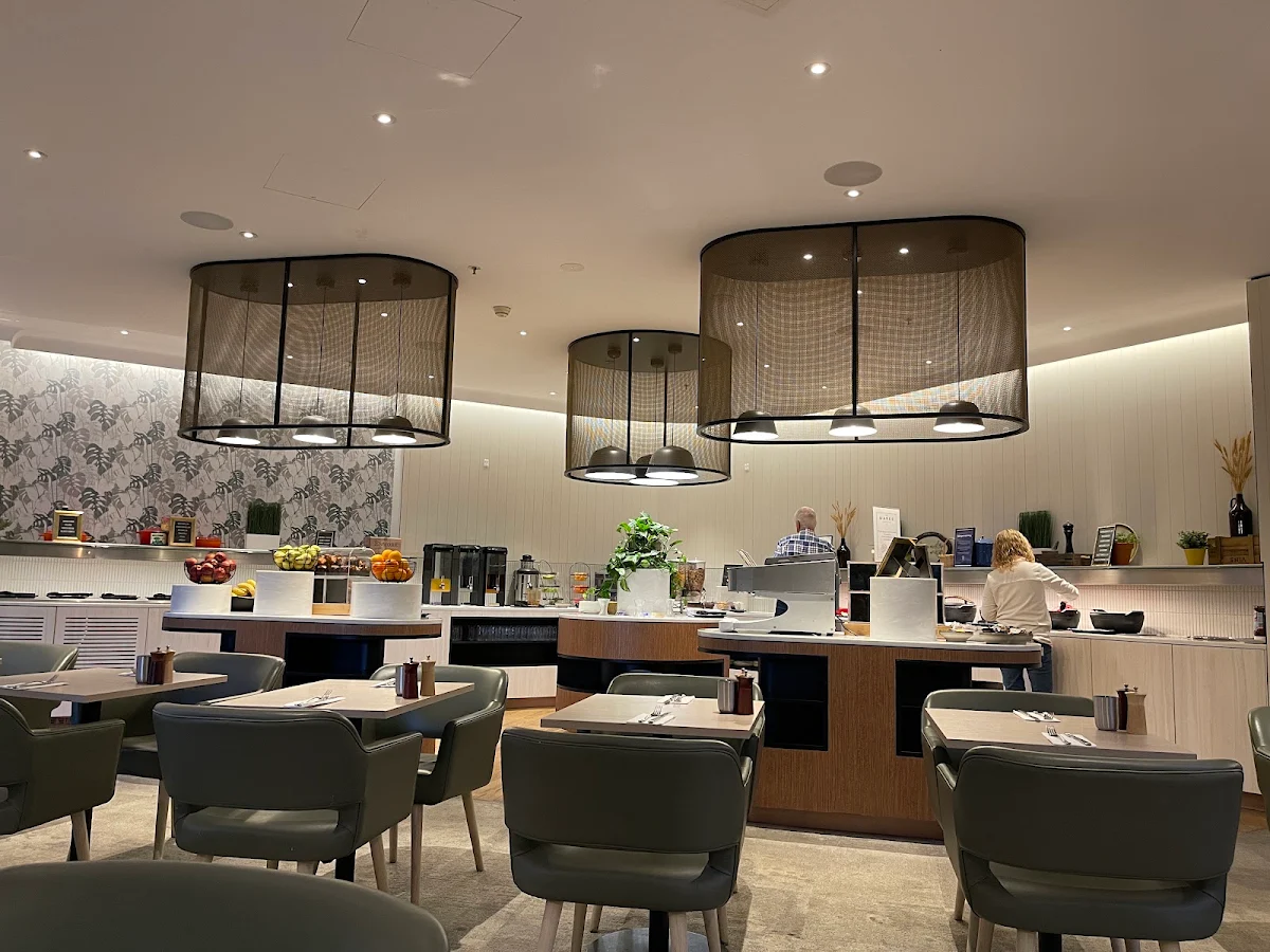 Vibe, The Marke Kitchen & Bar