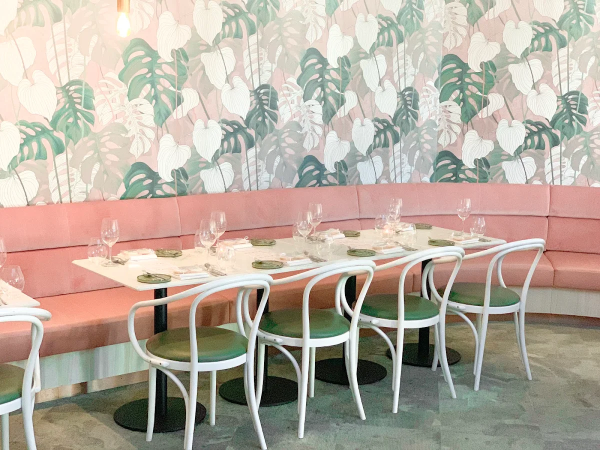 Vibe, The Marke Kitchen & Bar