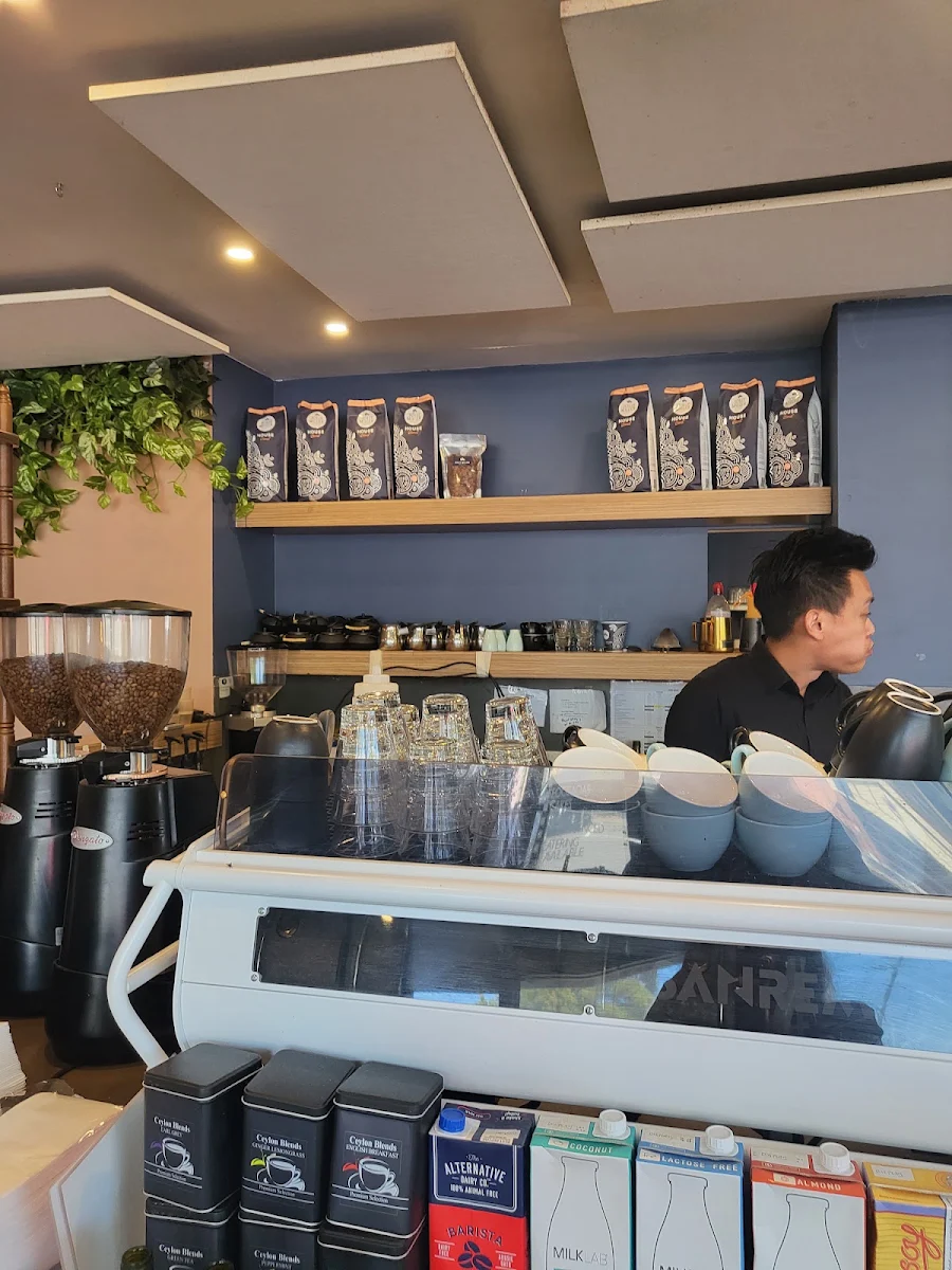 Vibe, The Jolly Miller (Altona Meadows)