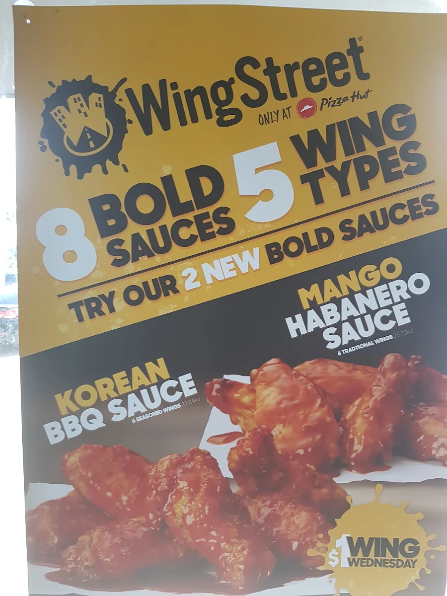 Menu, Pizza Hut Runaway Bay