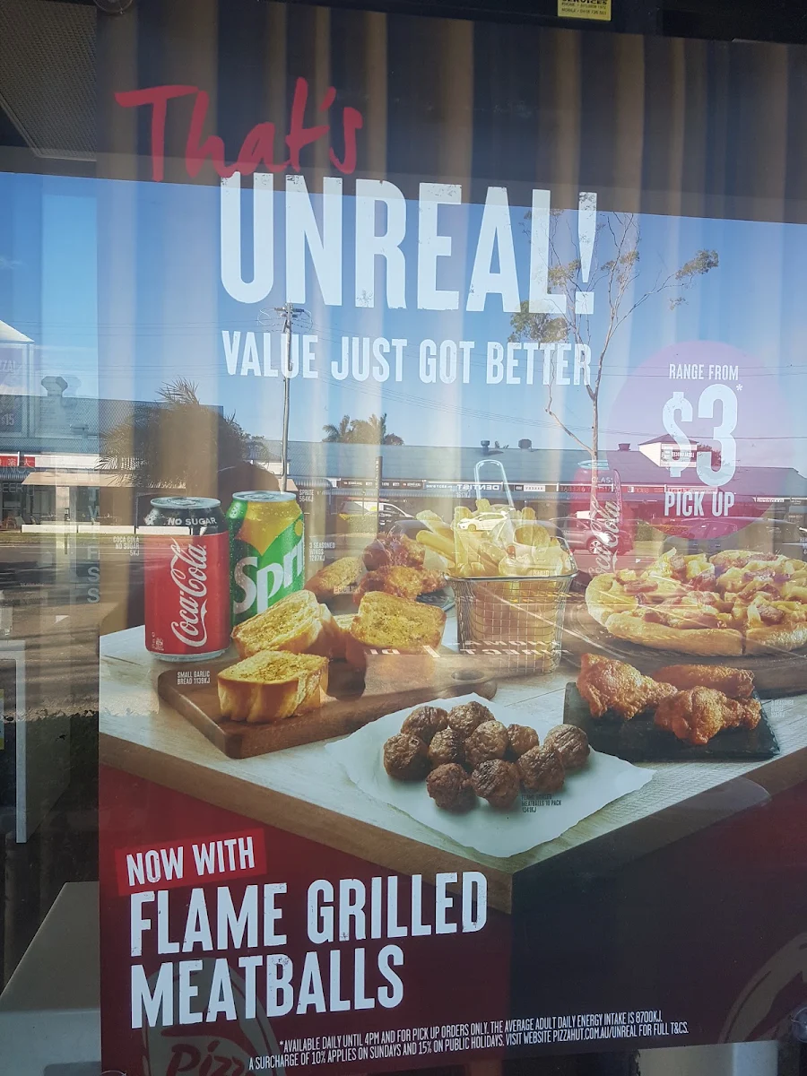 Menu, Pizza Hut Runaway Bay