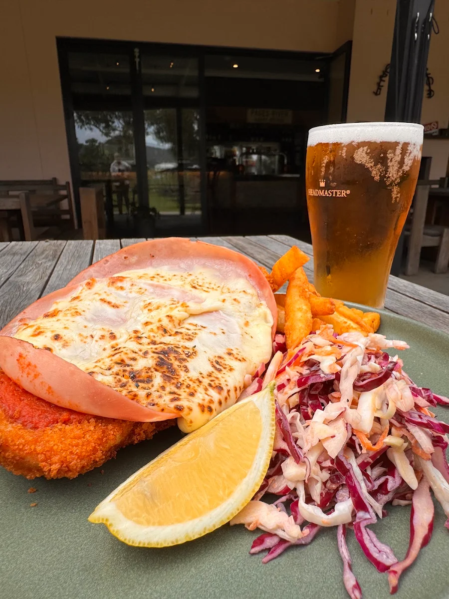 Food & drink, Linga Longa Inn Hotel