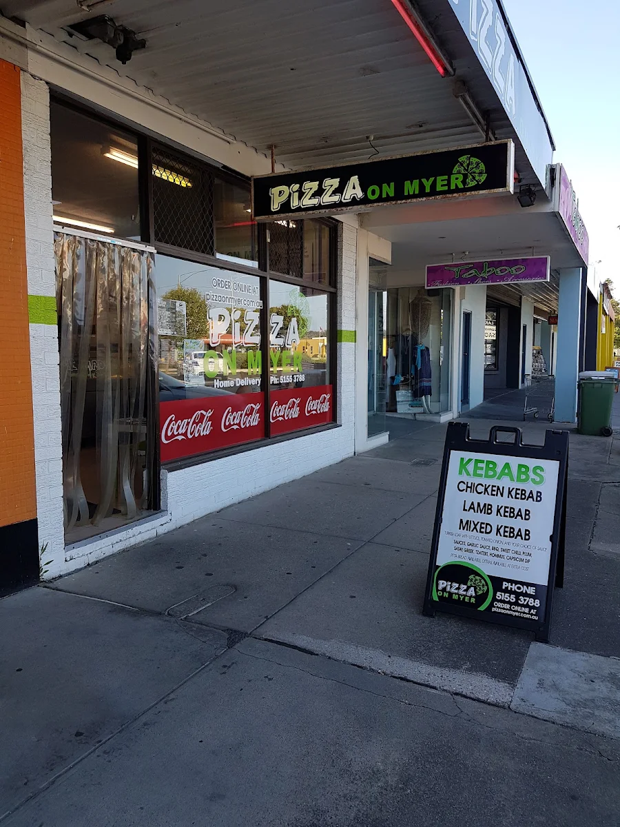 Menu, Pizza On Myer