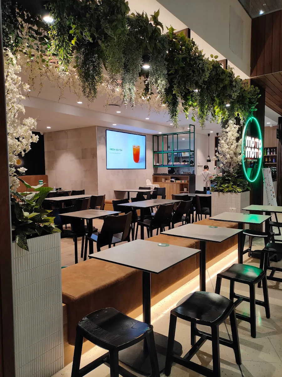 Vibe, Motto Motto Japanese Kitchen - Garden City (Mt Gravatt)