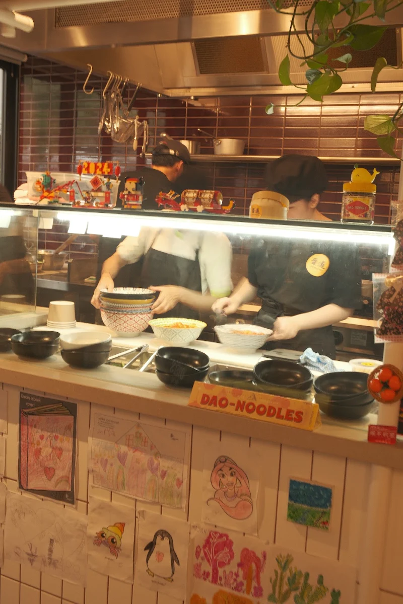 Vibe, Dao Noodle