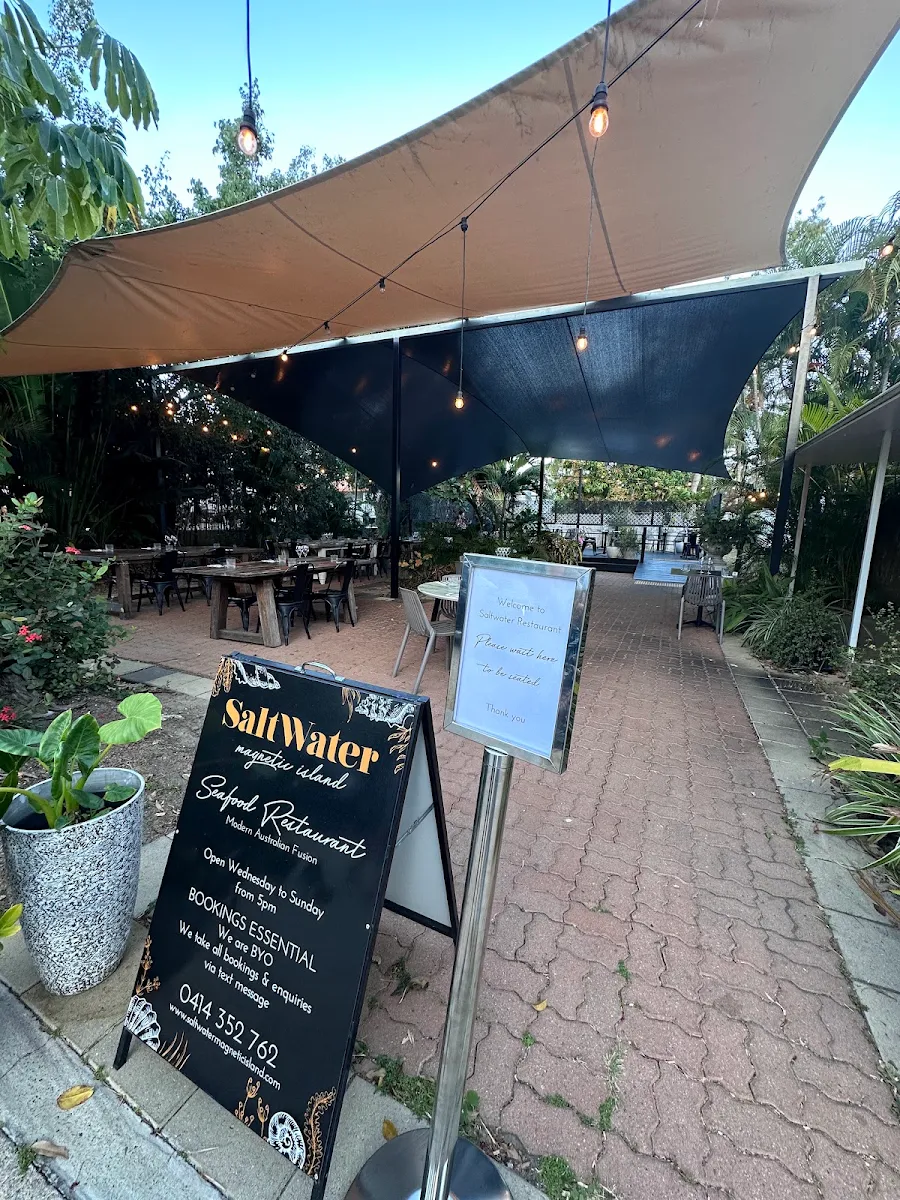 Vibe, Saltwater Restaurant Magnetic Island