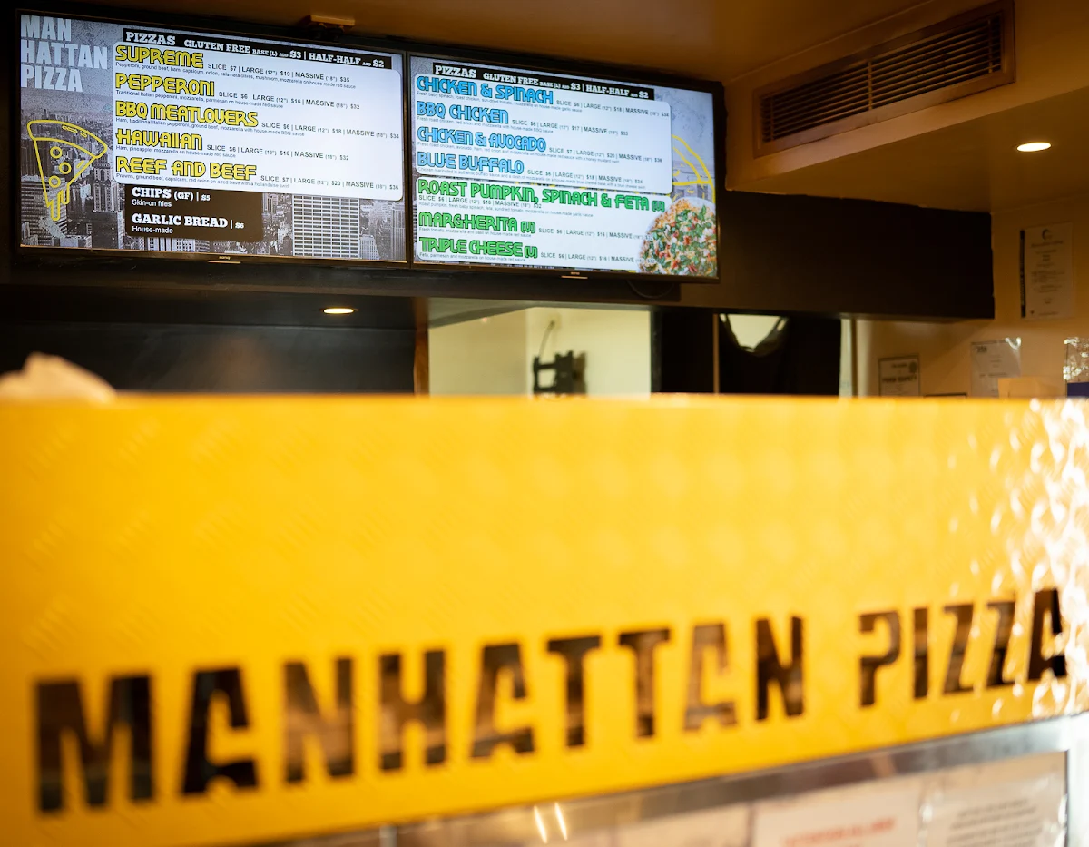 Menu, Manhattan Pizza