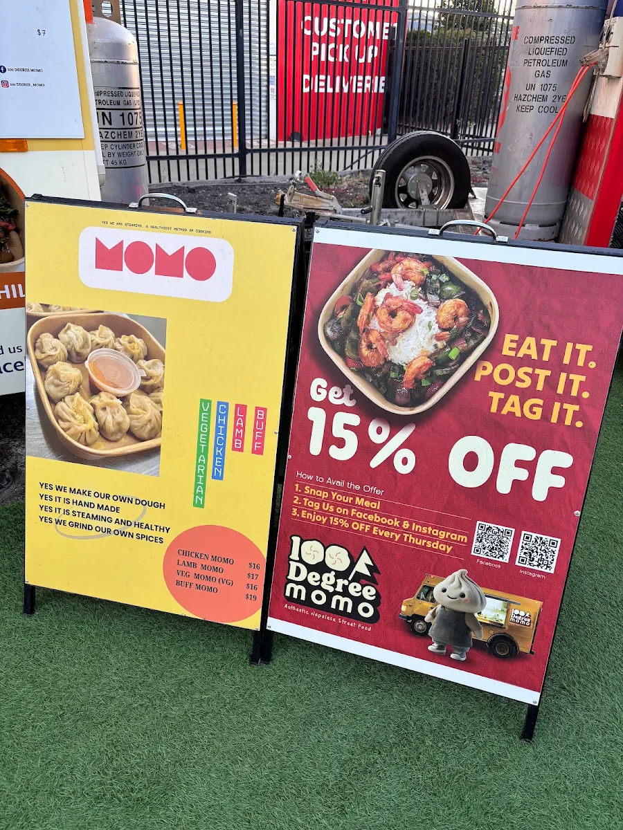 Menu, 100 DEGREE MOMO