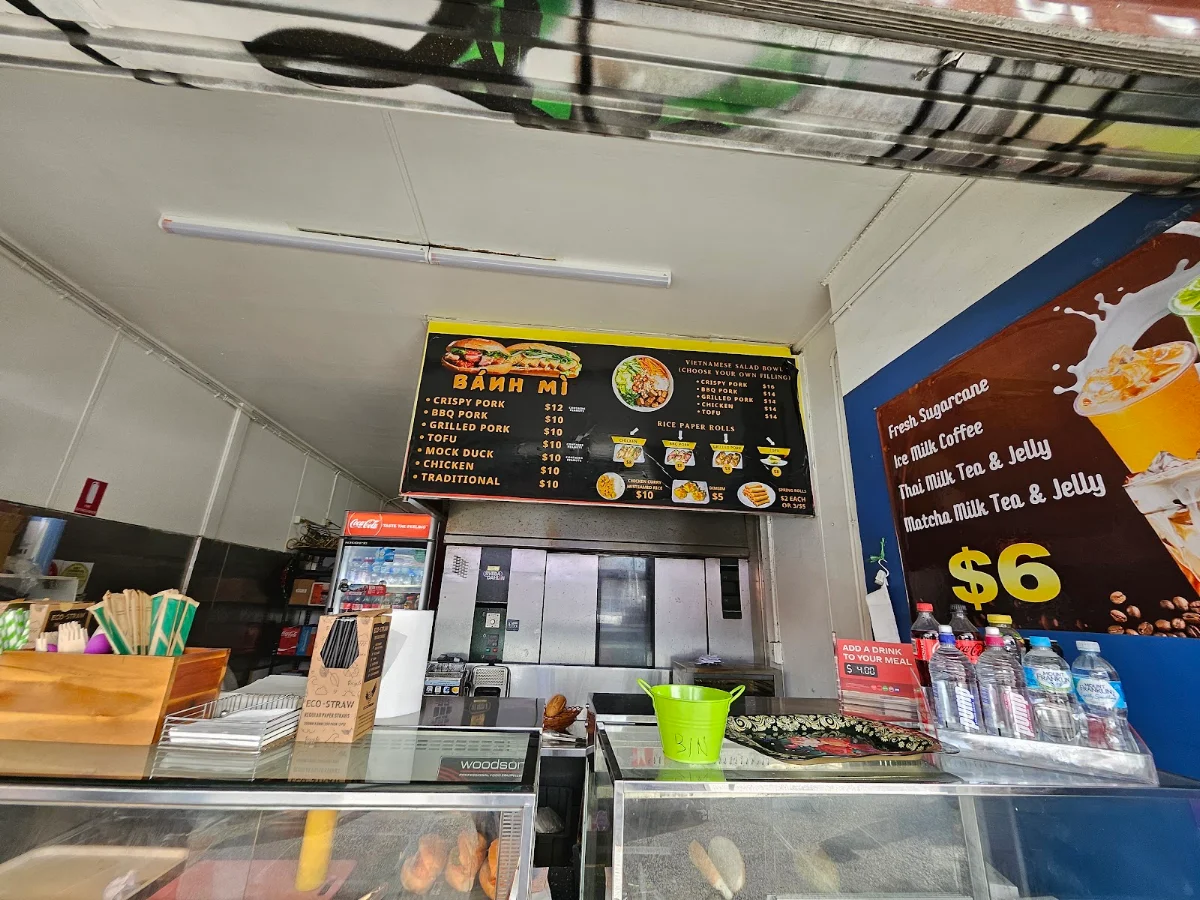 Menu, Kim Thanh Hot Bread