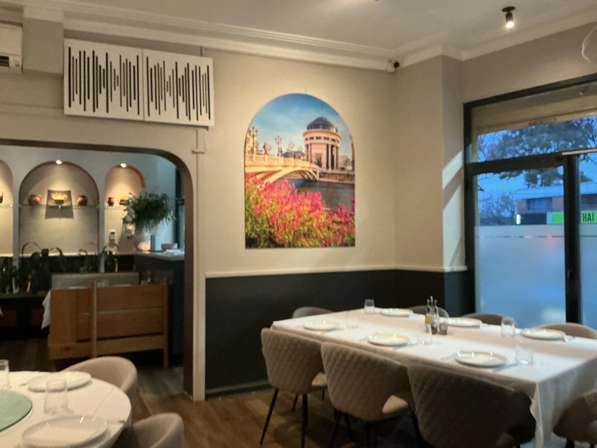 Vibe, Kalina's Restaurant