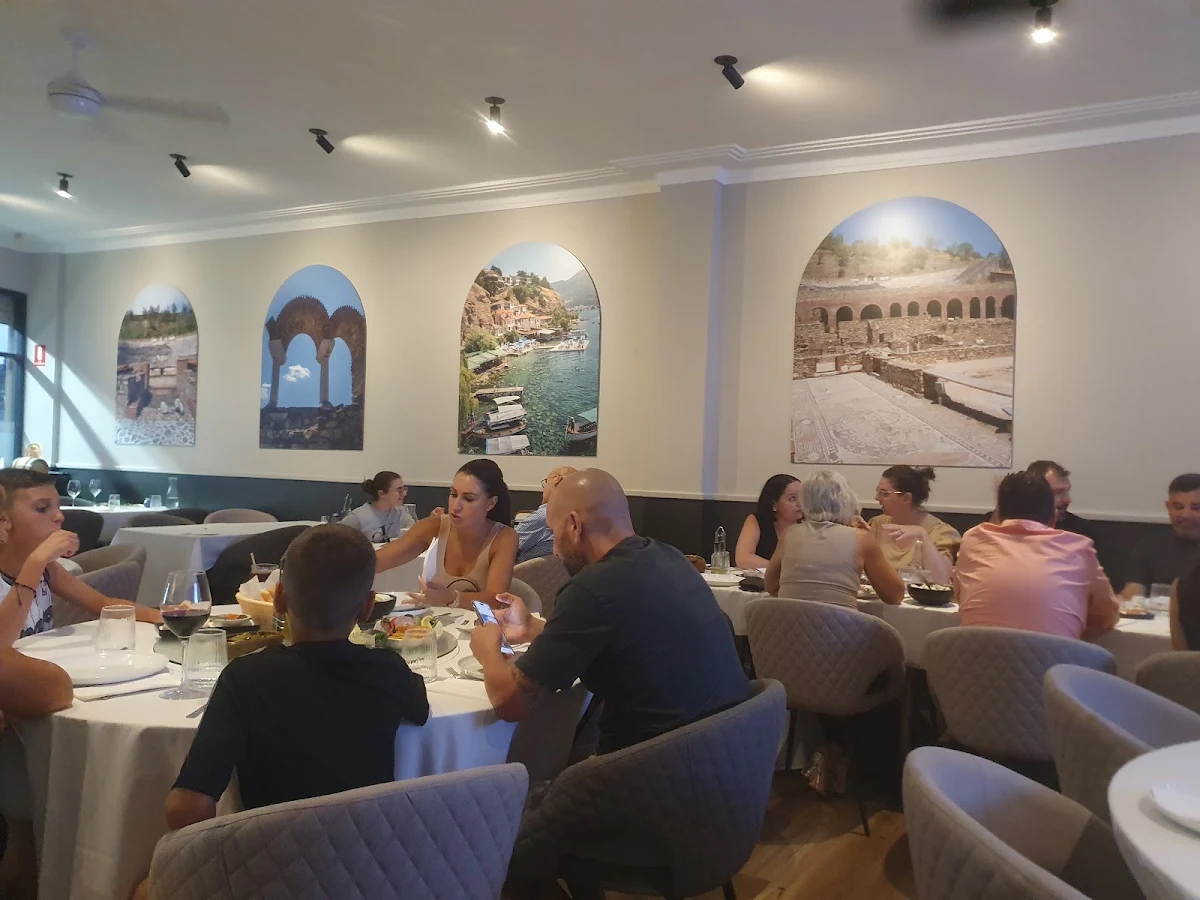 Vibe, Kalina's Restaurant