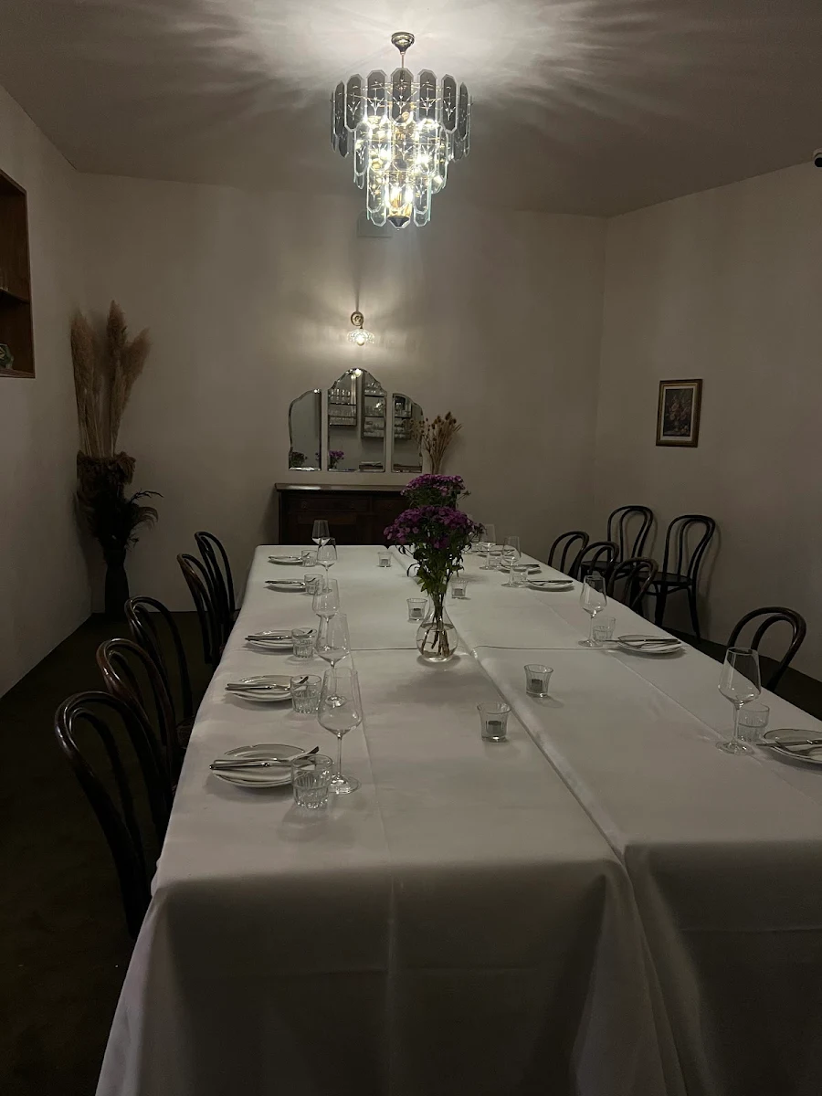Vibe, 98 Lygon Street Bar & Bistro
