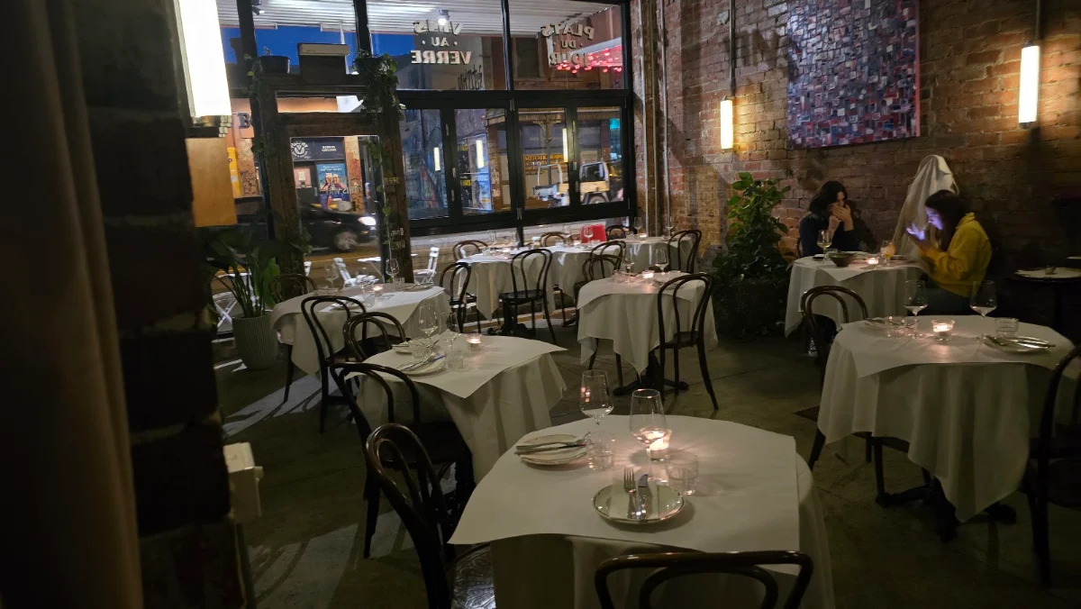 Vibe, 98 Lygon Street Bar & Bistro
