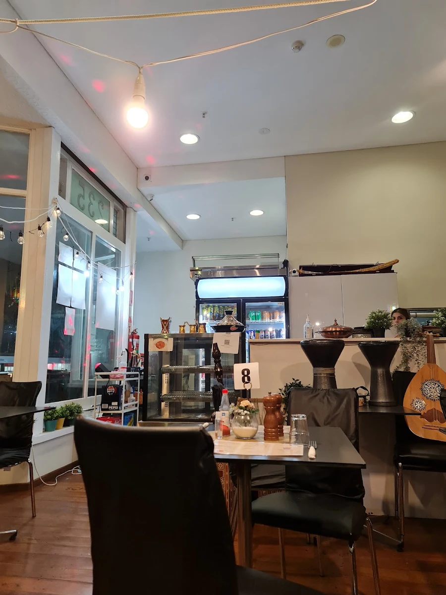 Vibe, Oriental Breeze Restaurant (Halal Saudi and Middle Eastern cusine in Perth)