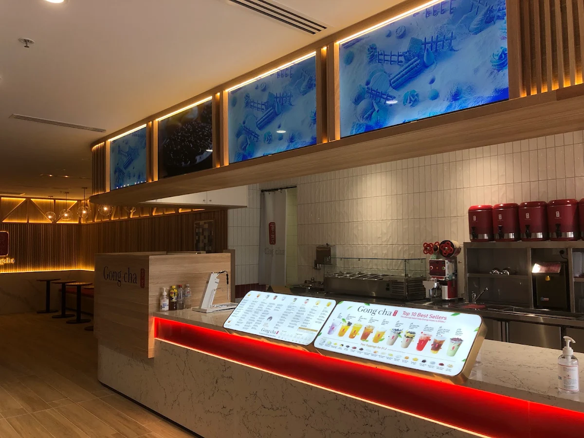Vibe, Gong Cha Hollywood Plaza