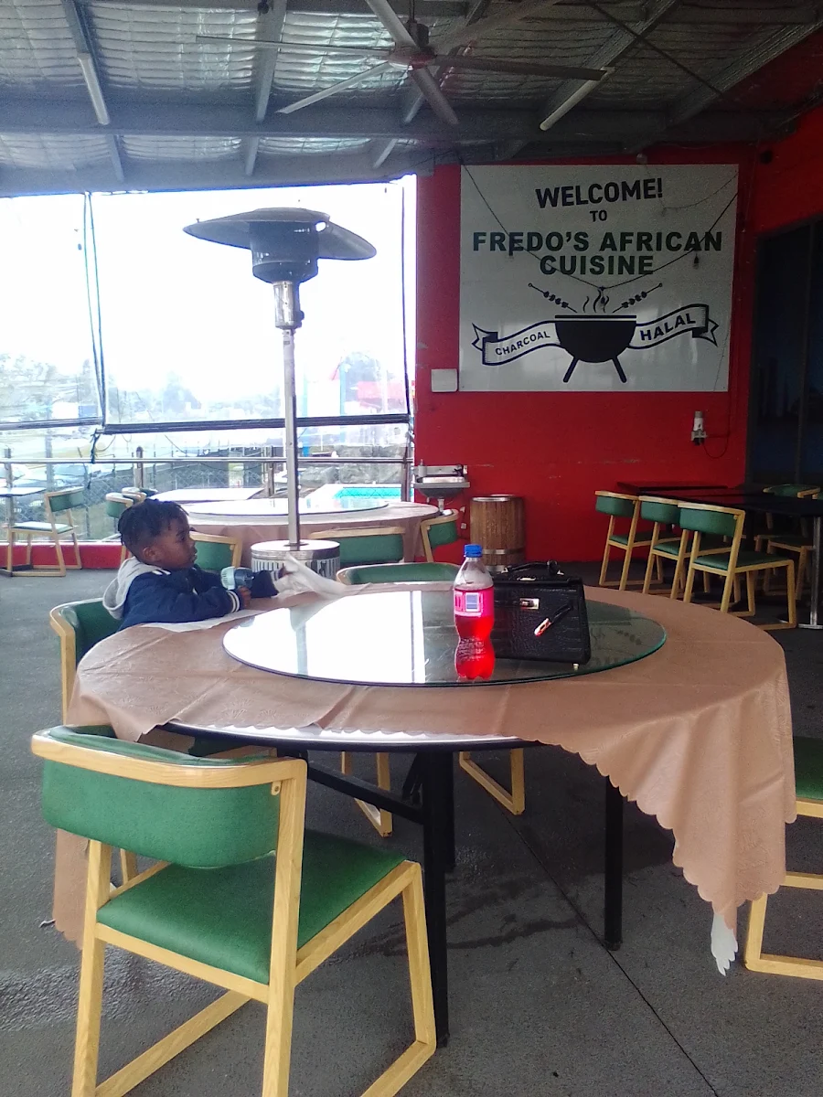 Vibe, Fredo’s African Cuisine